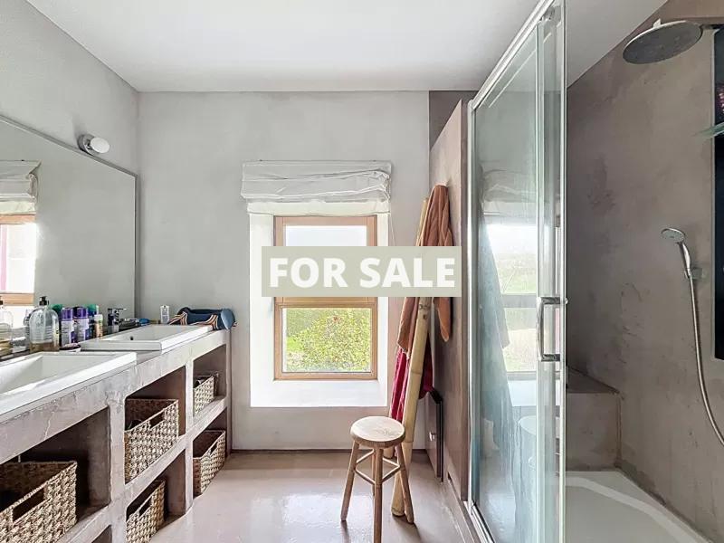 Detached Country House with Open Views