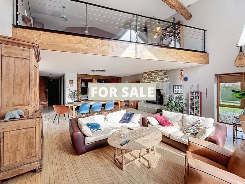 Detached Country House with Open Views