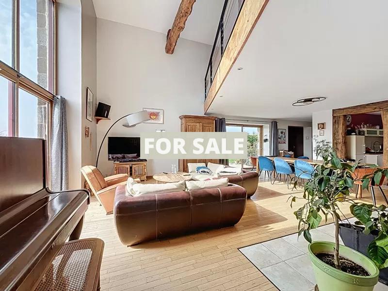 Detached Country House with Open Views