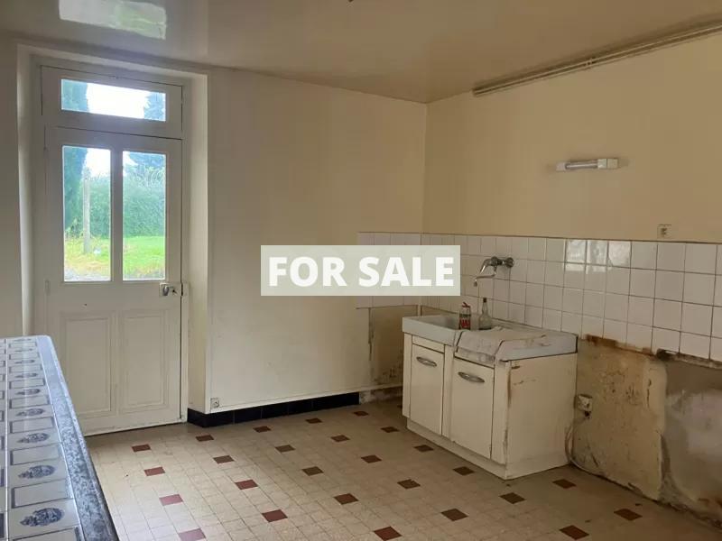 Traditional House with Garden Close to the Coast