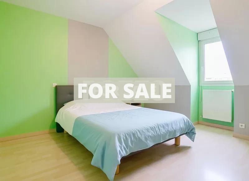 Contemporary Detached House by the Coast