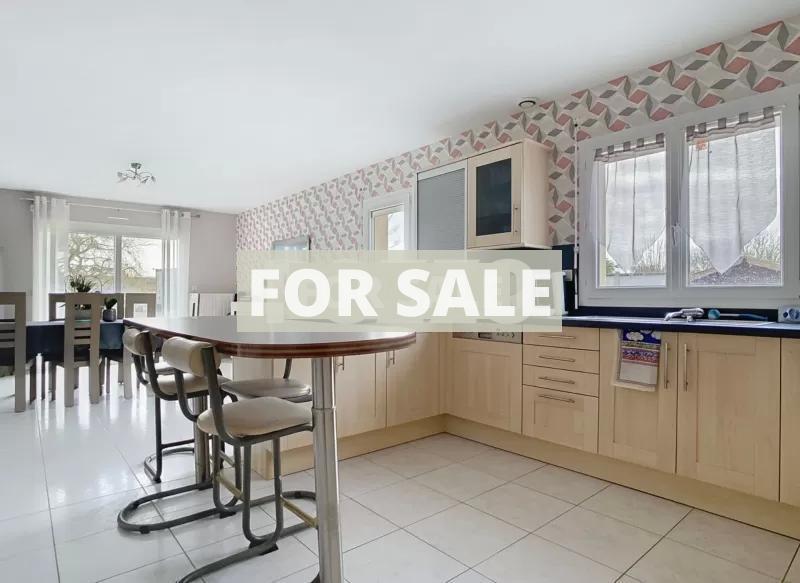 Contemporary Detached House by the Coast