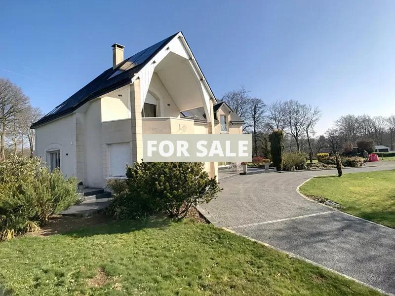 Stunning Detached Country House