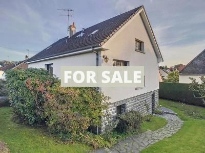 Detached House with Garden