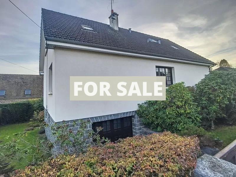 Detached House with Garden
