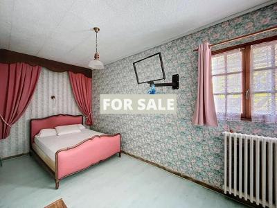 House with Character and Garden