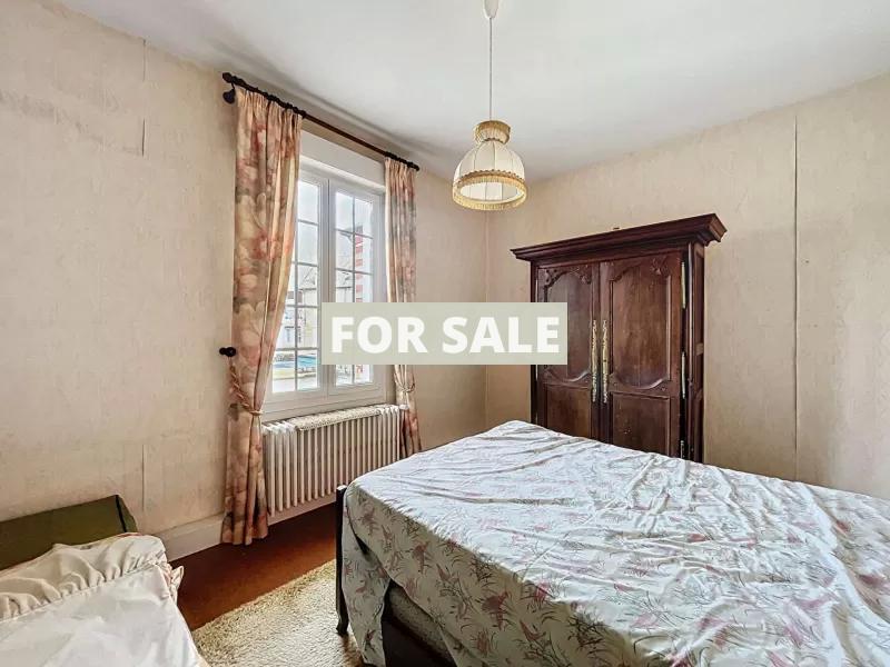 House with Character and Garden