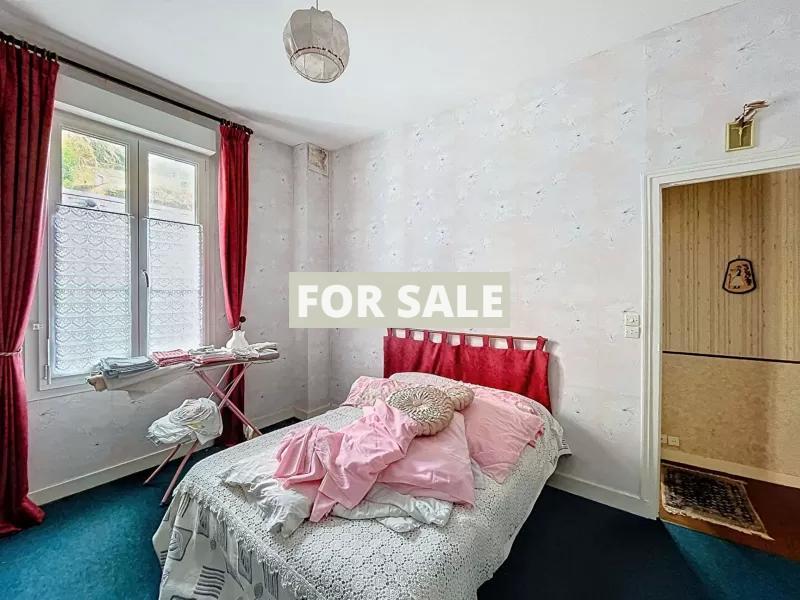 House with Character and Garden