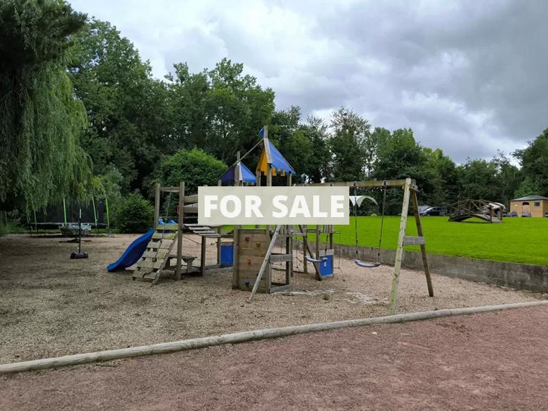 Main House with Glamping Activity in 1.4 Hectares