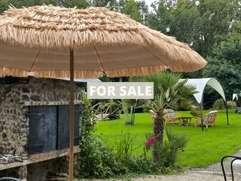 Main House with Glamping Activity in 1.4 Hectares