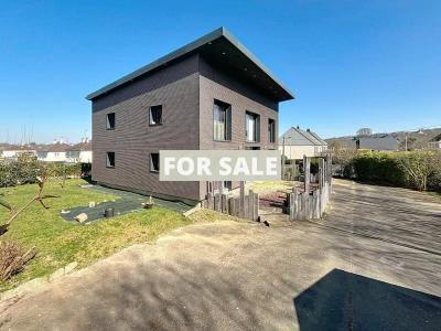 Uber Contemporary Detached House