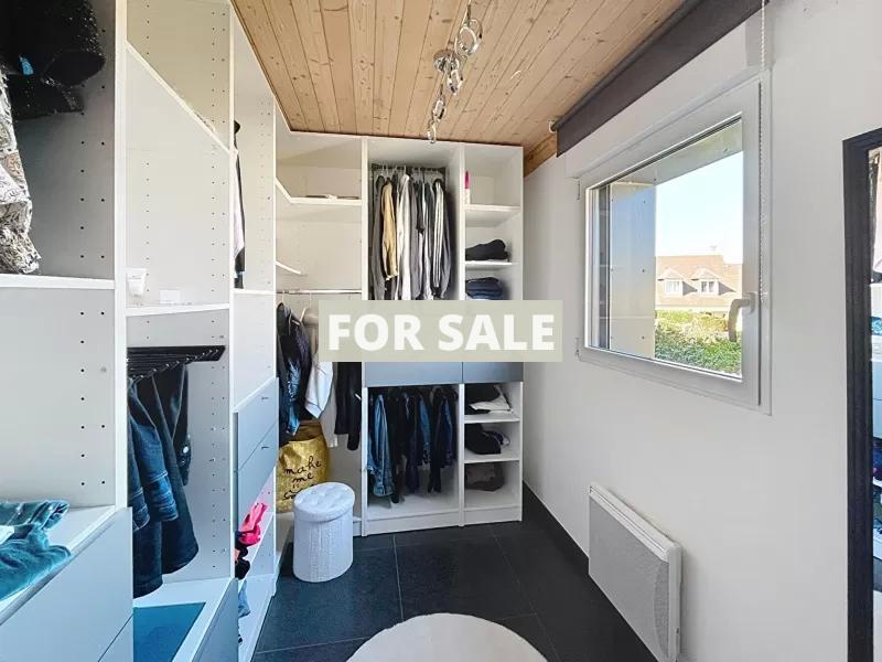Uber Contemporary Detached House