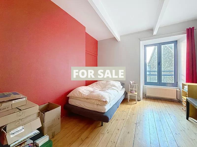 Contemporary Detached House in Coastal Resort