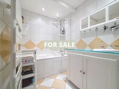 Contemporary Detached House in Coastal Resort