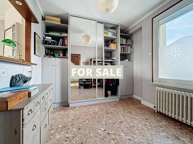 Stunning Villa with Panoramic Sea Views