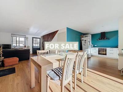 Traditional House with Garden by the Coast