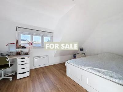 Traditional House with Garden by the Coast