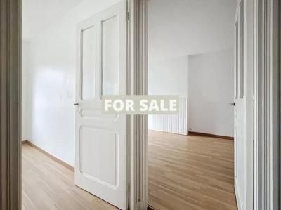Town House with Nice Garden, Lovely Home