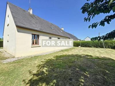Detached House with Garden
