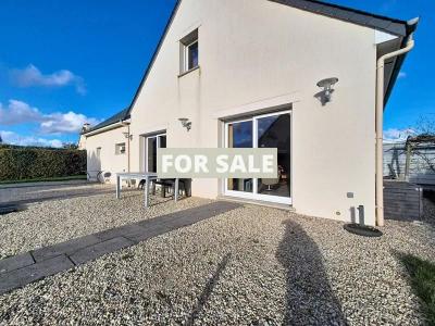 Contemporary Detached House Close to the Coast