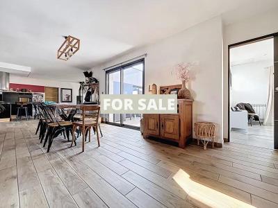 Uber Contemporary Detached House