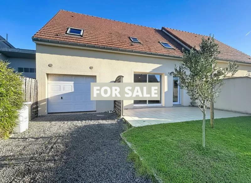 Modern House Close To The Coast