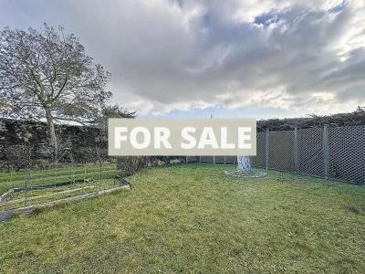 Detached House with Garden 700m from the Sea