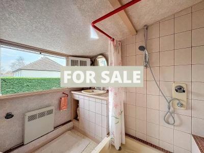 Detached House with Garden 700m from the Sea