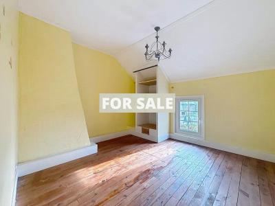 Country House with Lots More Potential