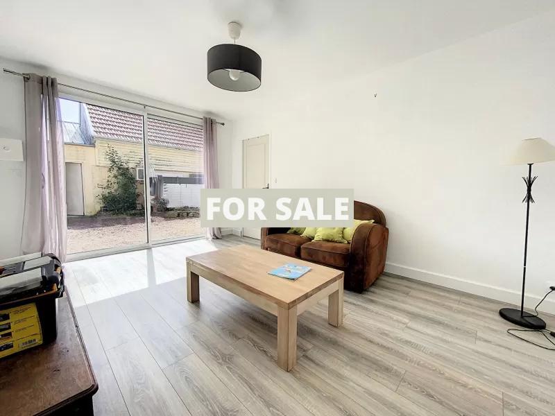 Beautiful Detached Cottage with Open View