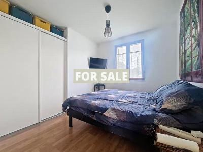 Detached House with Garden by the Coast