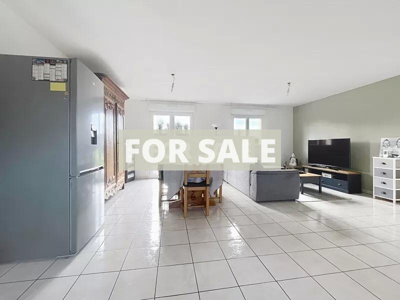 Detached House with Garden