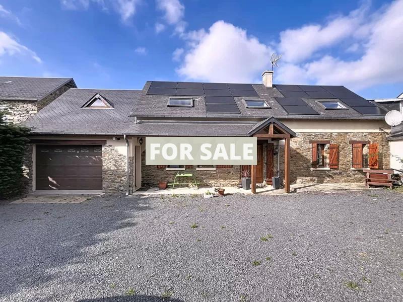 Detached Country House with Open Views