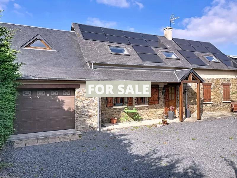 Detached Country House with Open Views