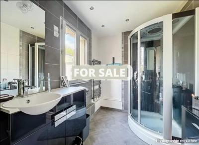 Detached Country House with Open Views