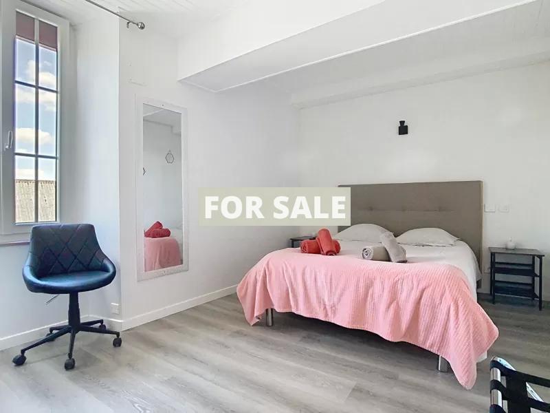 Farm House, Guest Gite and Outbuilding near Mont-St-Michel