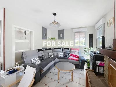 Delightful Cottage Style Property in Popular Village