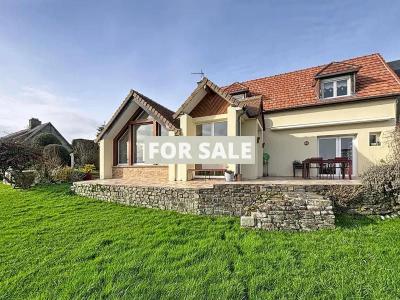 Stunning Detached House with Sea Views