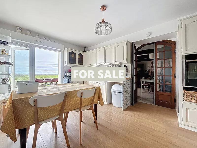 Stunning Detached House with Sea Views