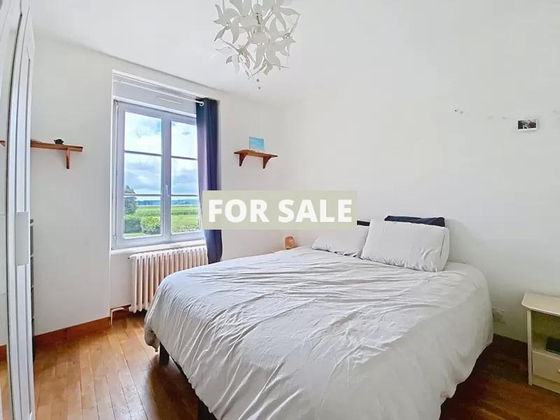 Farmhouse, Two Guest Gites, Outbuildings and View of Mont-St_Michel