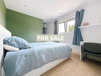 Detached House with Pool close to the Coast