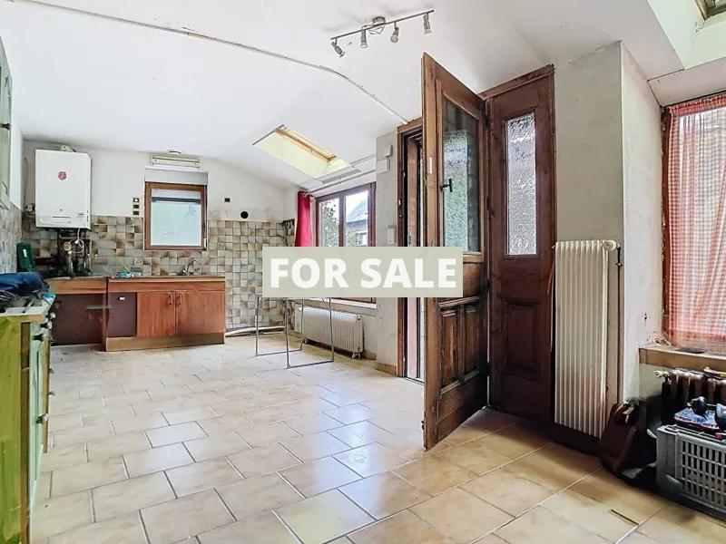 Detached House with Garden Close to Mont-St-Michel