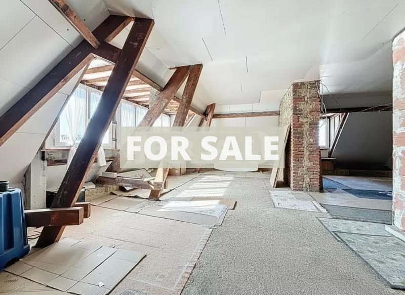 Town House With Courtyard