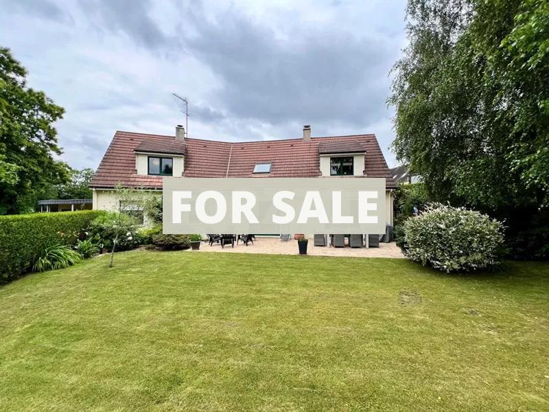 Contemporary Detached House