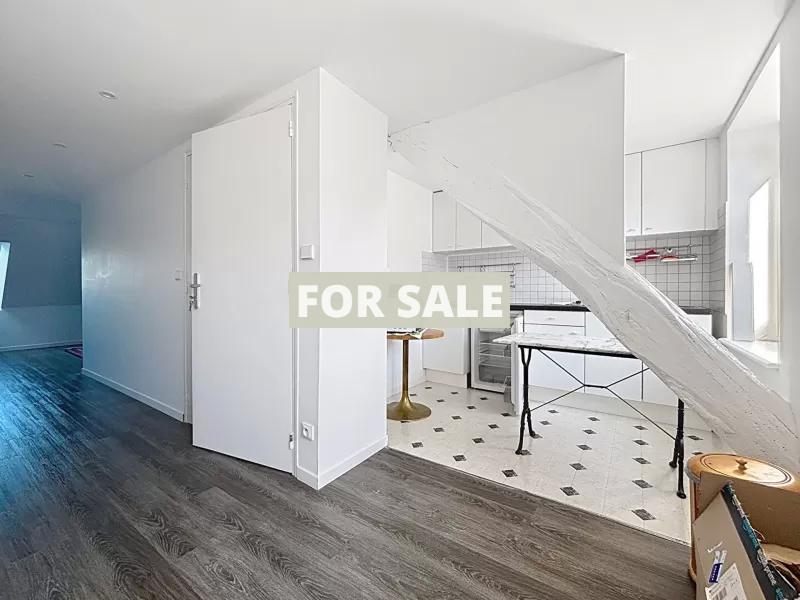 Traditiional House with Uber Contemporary Update