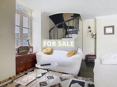 Delightful Cottage Style Property in Pretty Village