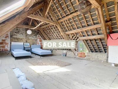 Delightful Cottage Style Property in Pretty Village