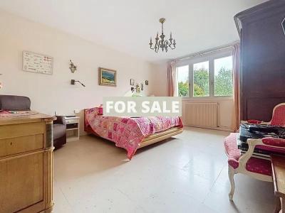 Detached House with Garden by the Coast