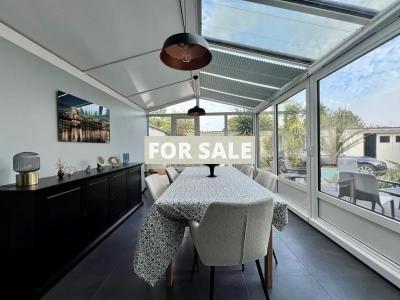 Coastal House in Great Location with Garden