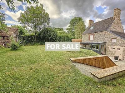 Detached Country House with Separate Apartment
